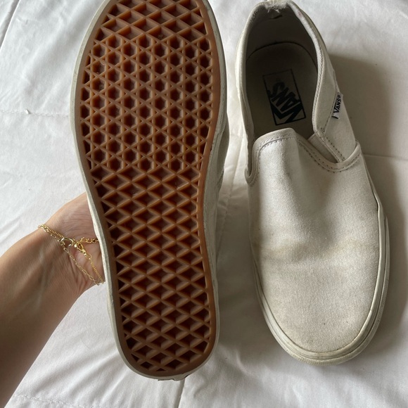 Vans | Used White Vans - Picture 3 of 4